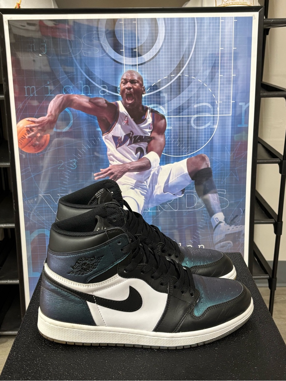 Size 10.5- Men’s Nike Air Jordan 1 High OG All-Star Chameleon 907958-015